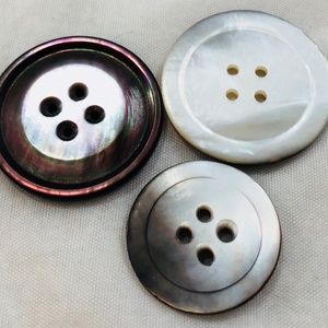Buttons Mother of Pearl Vintage